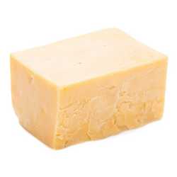 Extra Mature 'Strongman' Cheddar 950g