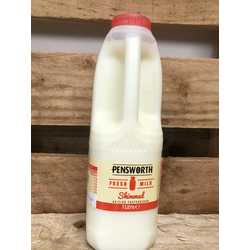 Skimmed Milk 1 litre (red)